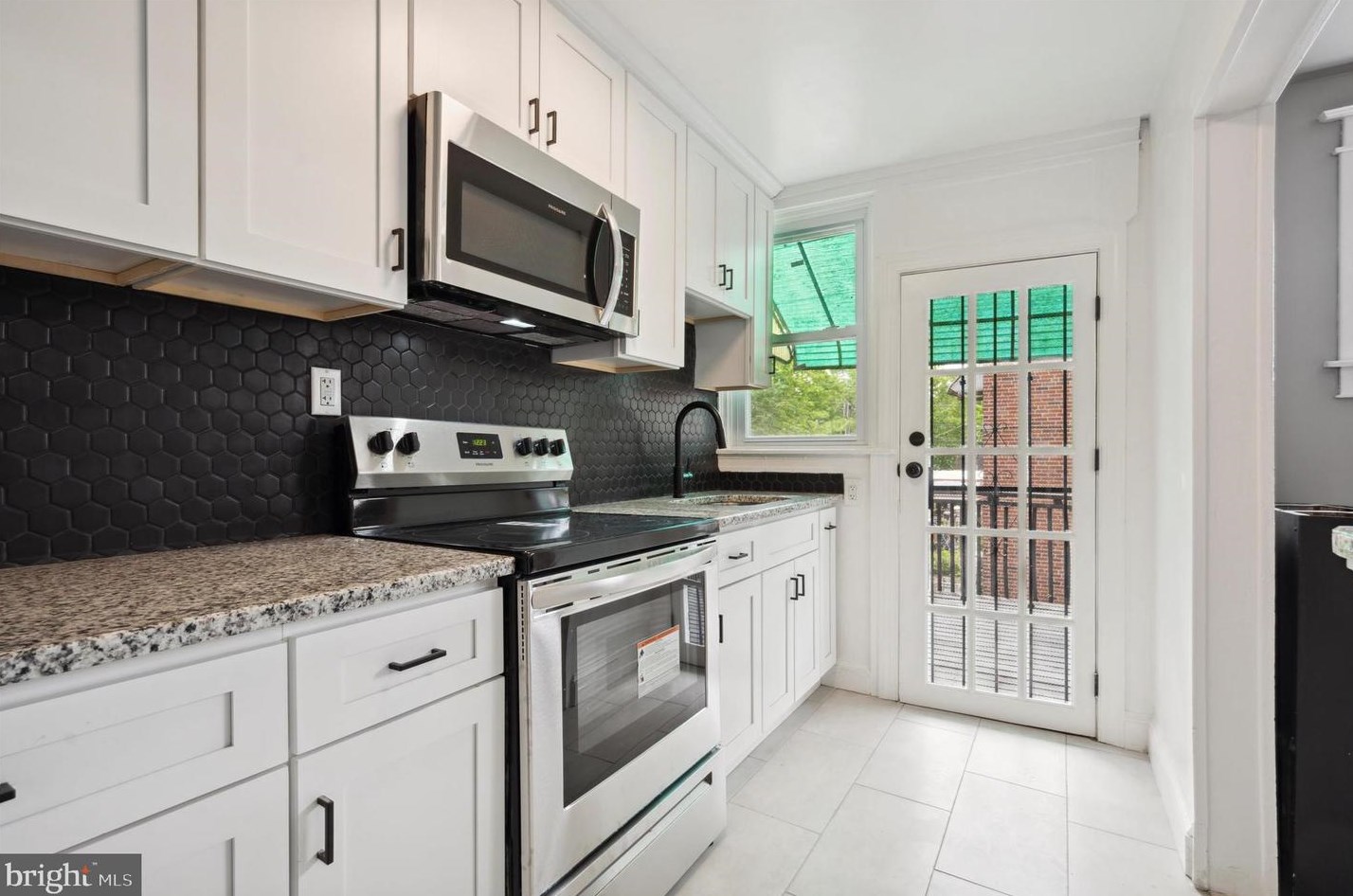 5656 Elmwood Ave, Philadelphia PA  19143-6125 exterior