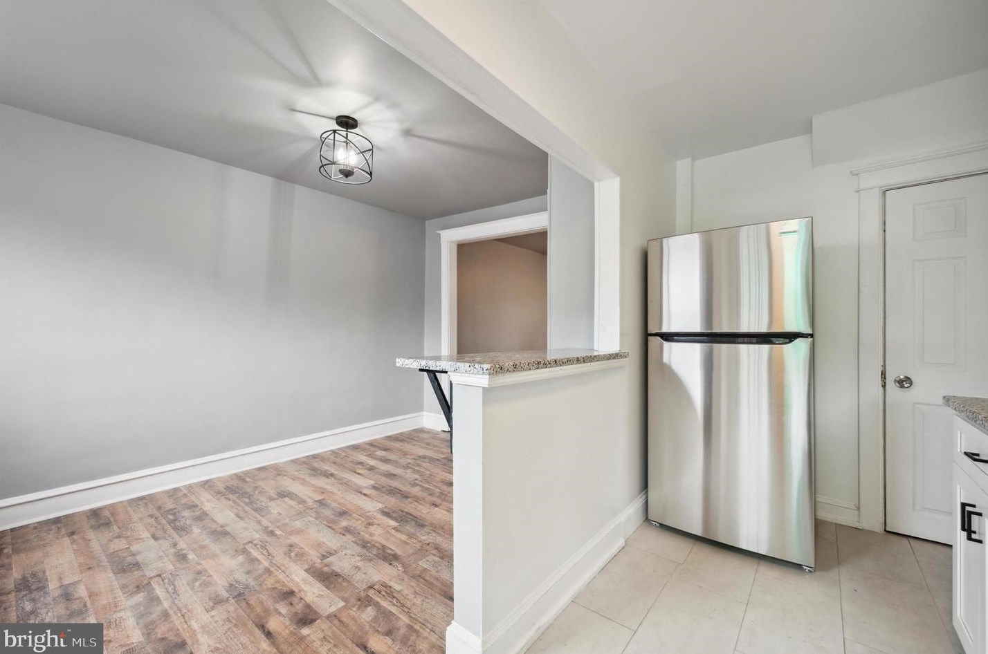 5656 Elmwood Ave, Philadelphia PA  19143-6125 exterior