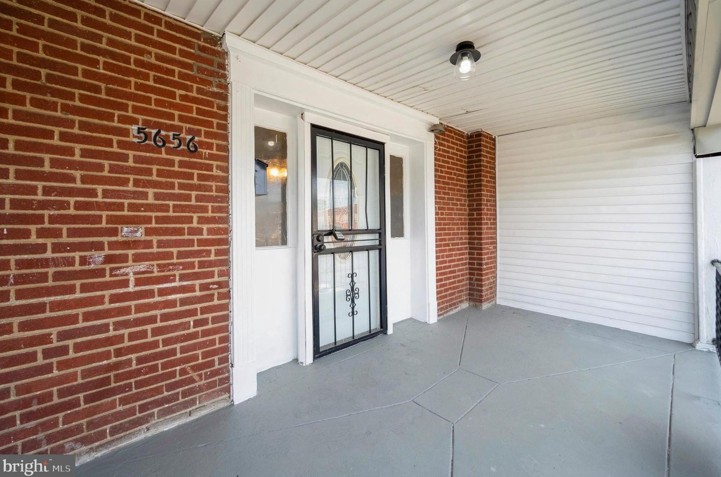 5656 Elmwood Ave, Philadelphia PA  19143-6125 exterior