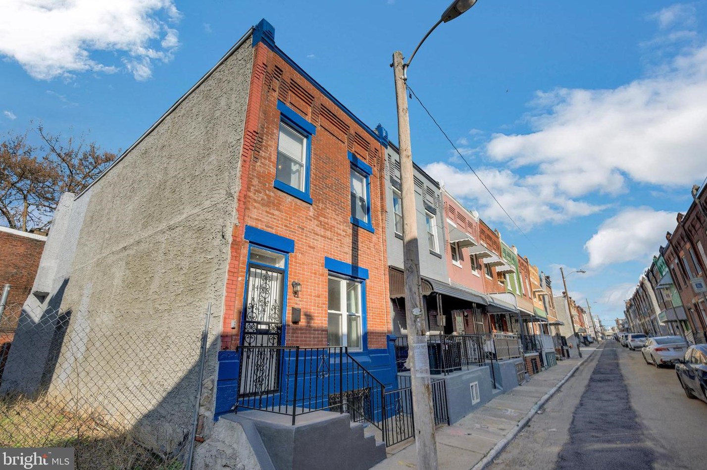 1406 Hollywood St, Philadelphia, PA 19121-3607