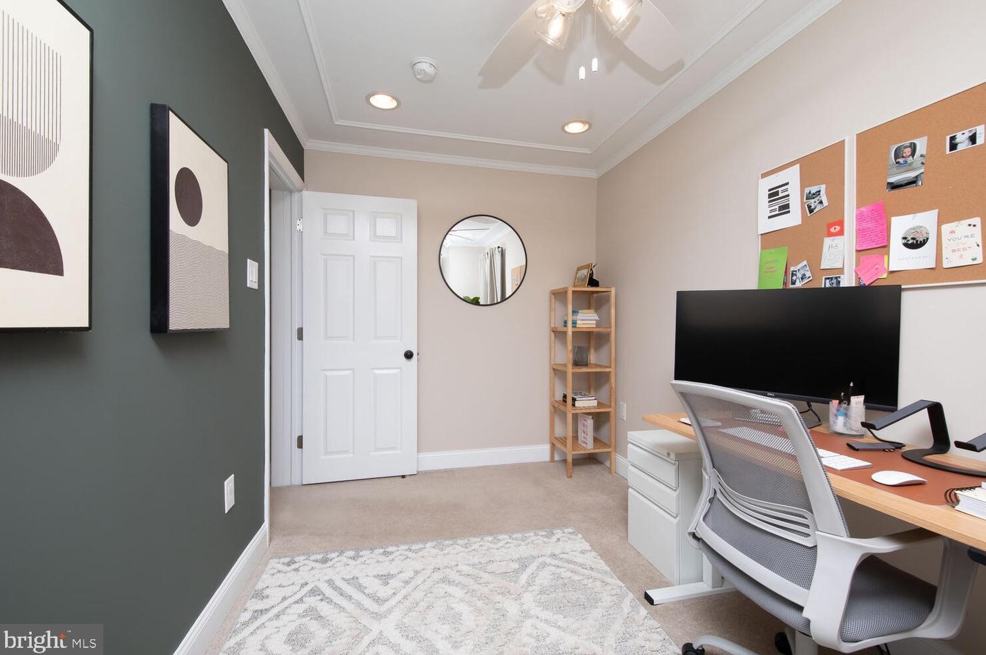 209 Ripka St, Philadelphia PA  19127-1103 exterior