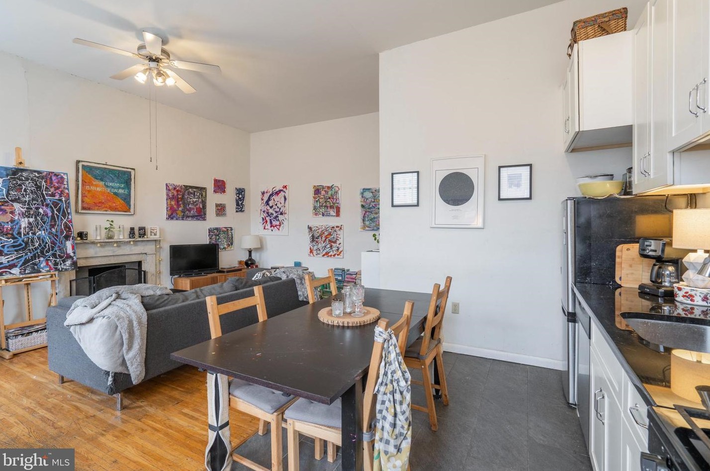 1819 Pine St Apt 3f, Philadelphia, PA