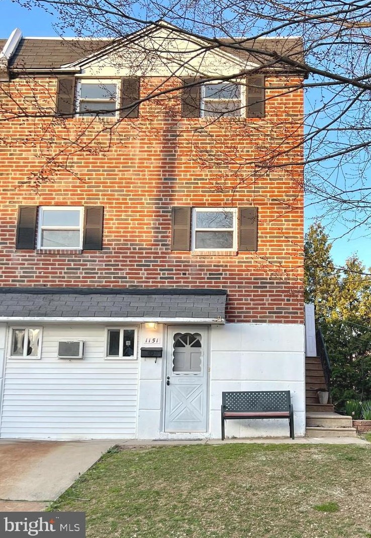 1151 Tabor Plz, Philadelphia, PA 19111-1426