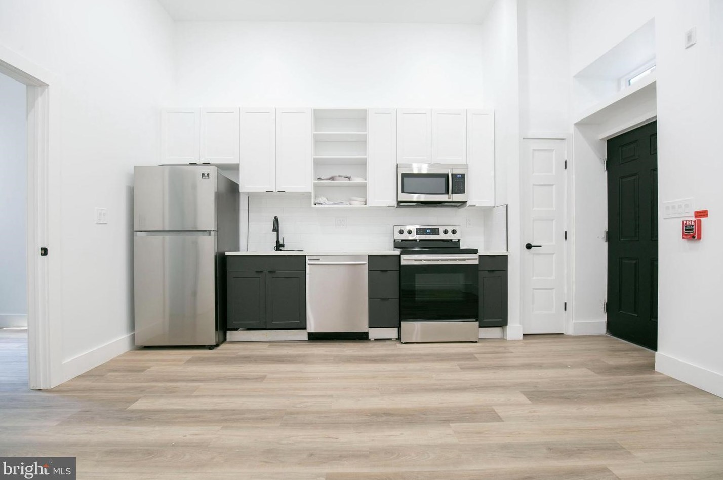1153 N Front St #1f, Philadelphia, PA 19123