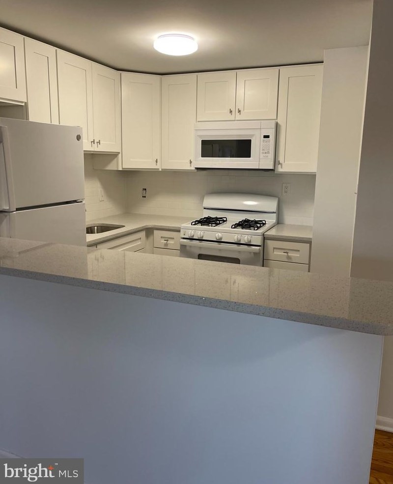 5428 Hermit Terrace #1, Philadelphia, PA 19128