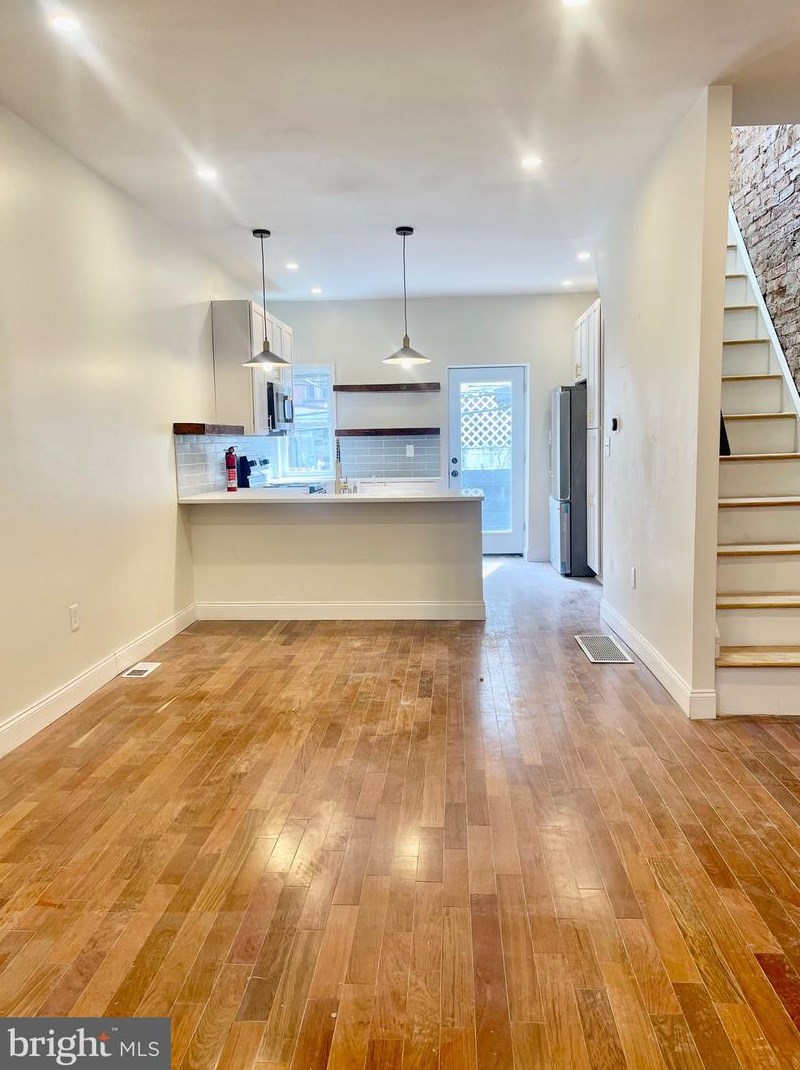 5118 Malcolm St, Philadelphia, PA 19143-3203