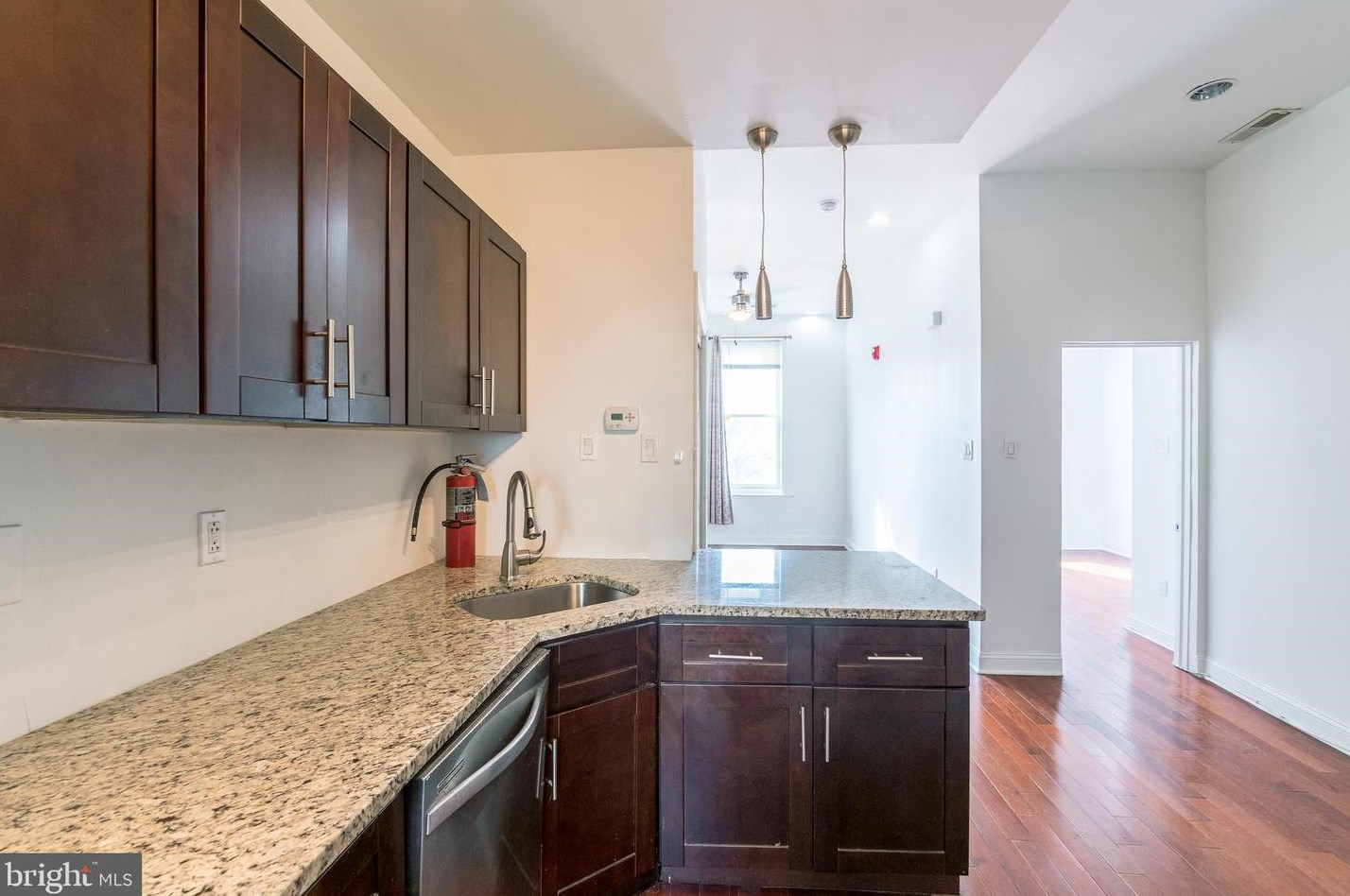 1633 W Girard Ave #unit 2f, Philadelphia, PA 19130