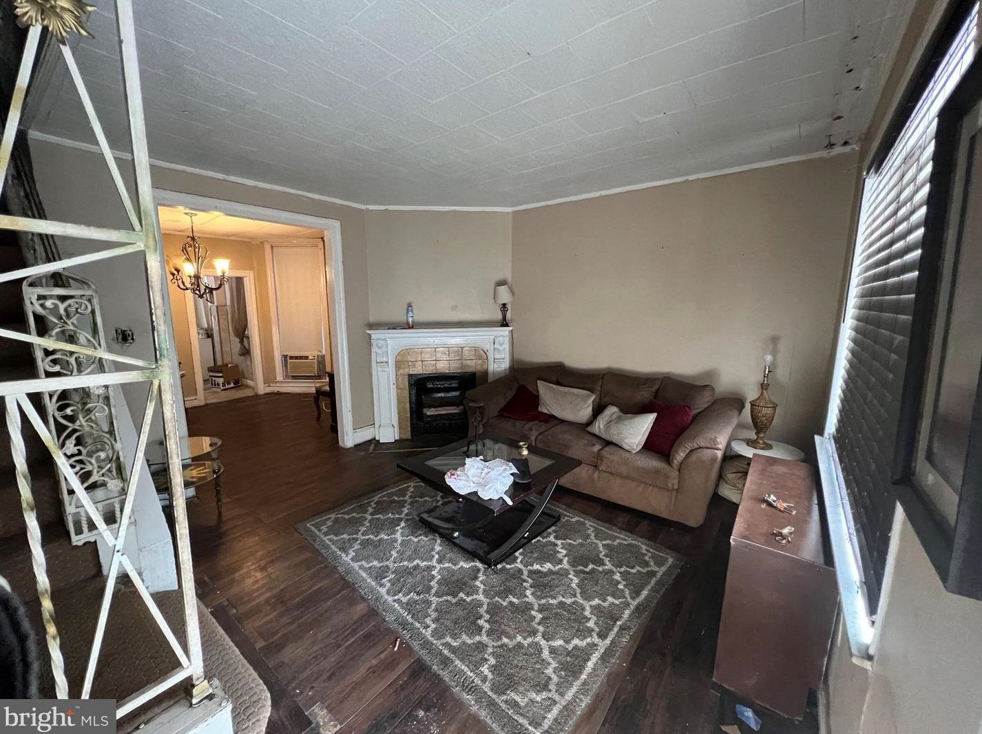 5825 Norfolk St, Philadelphia, PA 19143-2402