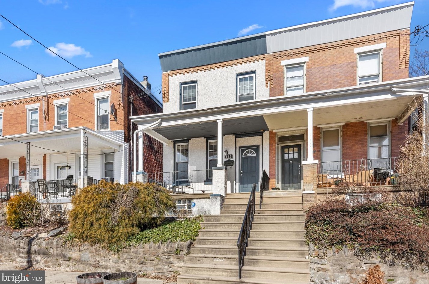 583 Martin St, Philadelphia, PA 19128