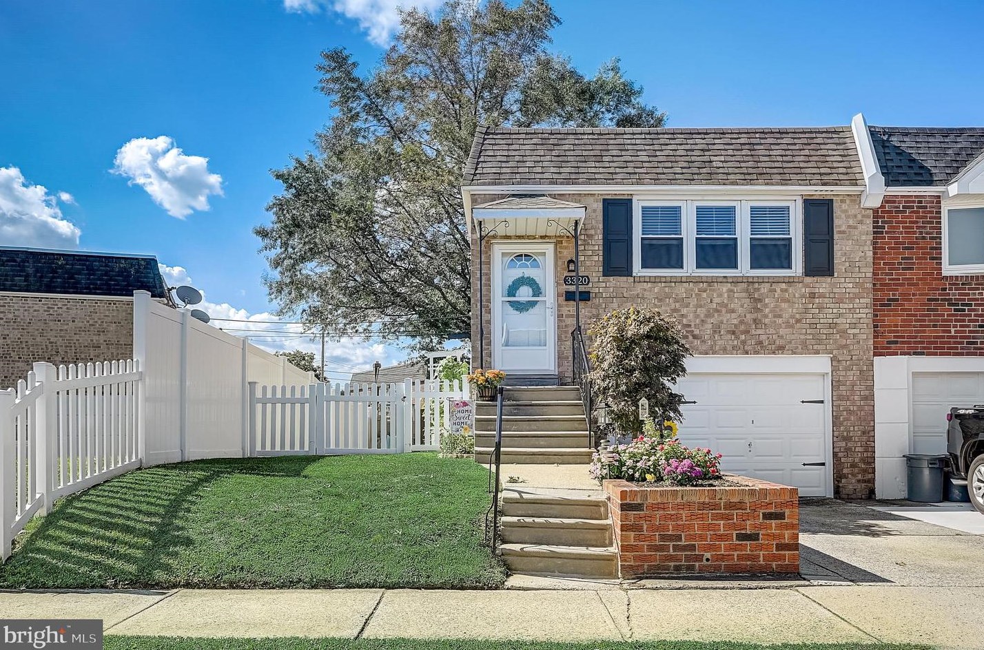 3320 Elliston Cir, Philadelphia, PA 19114-1206