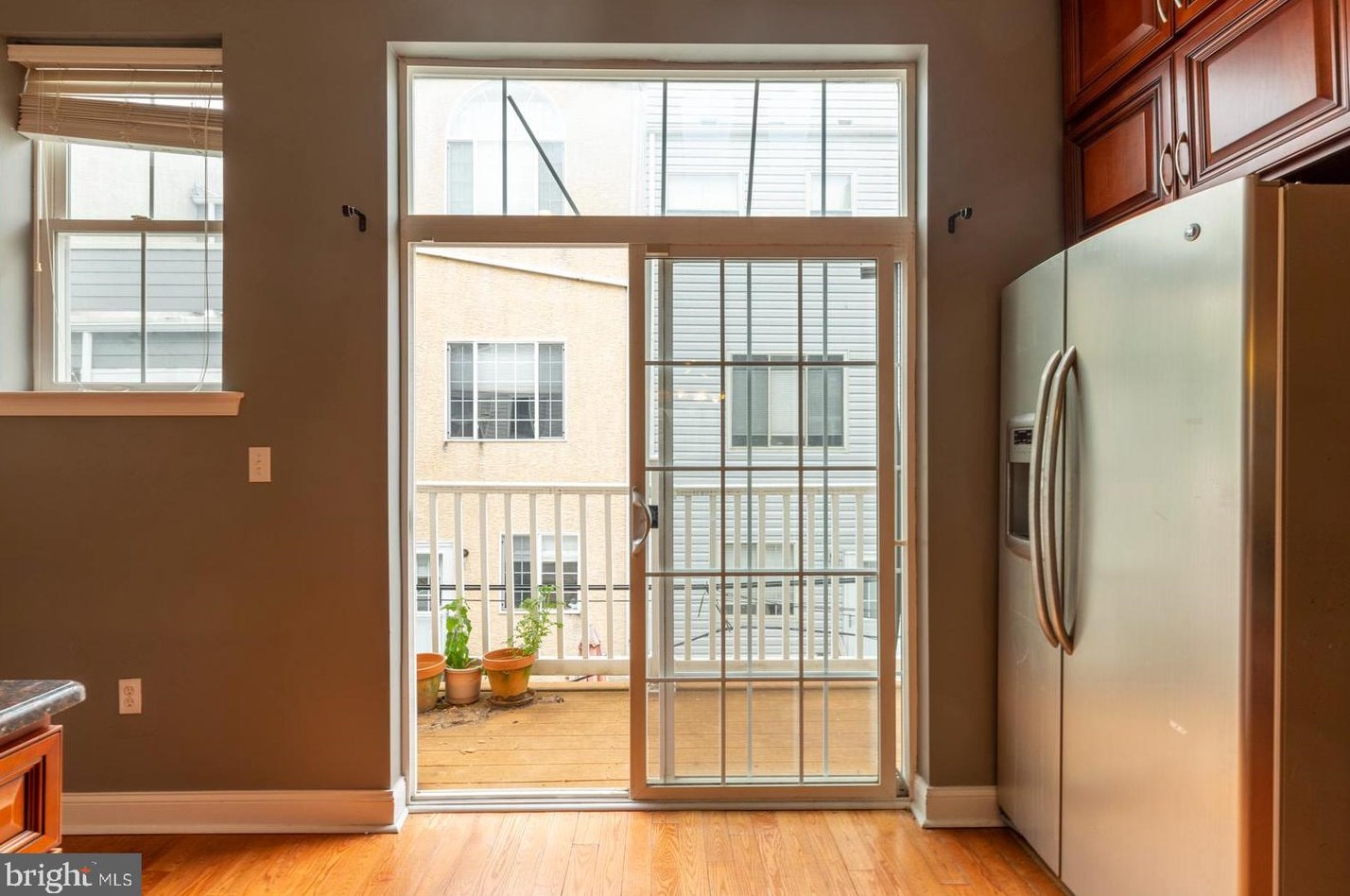 1017 Dorrance St, Philadelphia PA  19146-2650 exterior