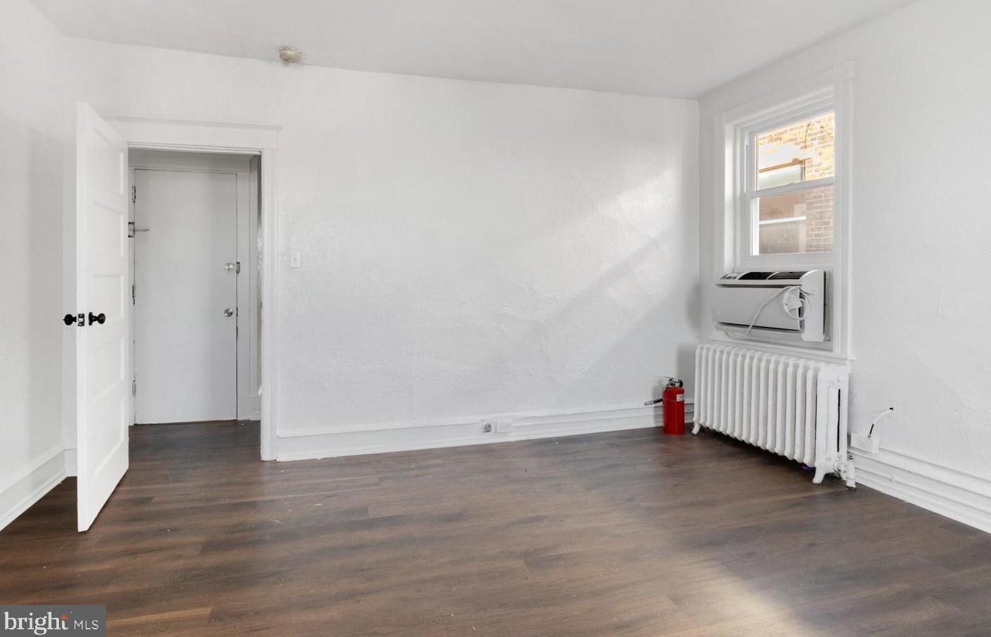 5025 Walnut St #3, Philadelphia, PA 19139