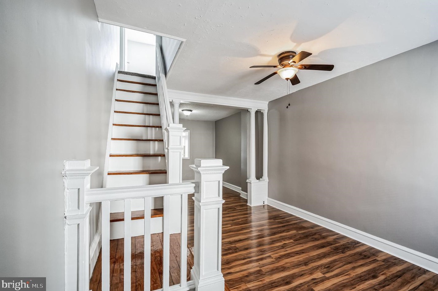 4812 Ogle St, Philadelphia, PA 19127-1905