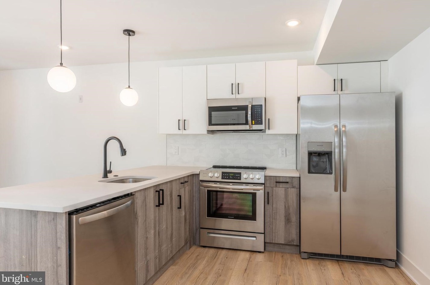 629 W Girard Ave #unit 607, Philadelphia, PA 19123