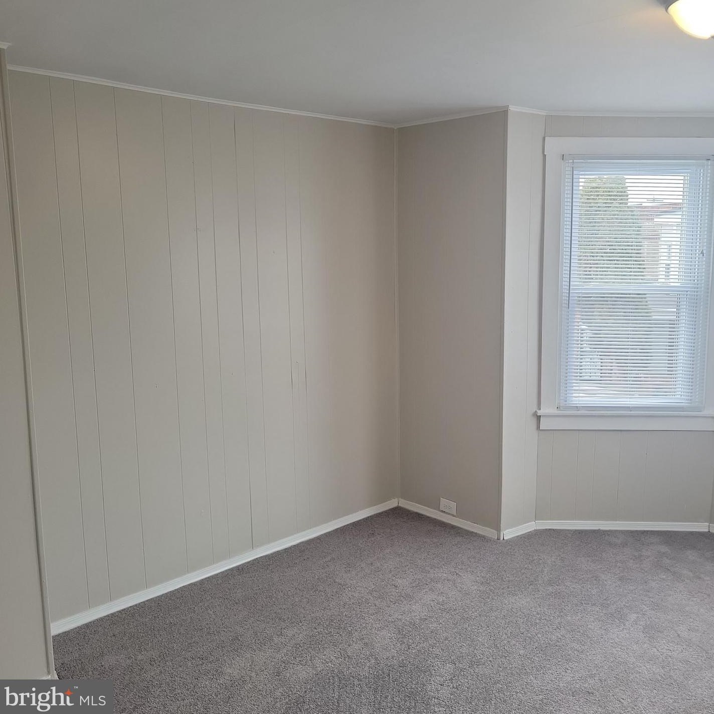 2629 Lloyd St, Philadelphia PA  19153-2418 exterior