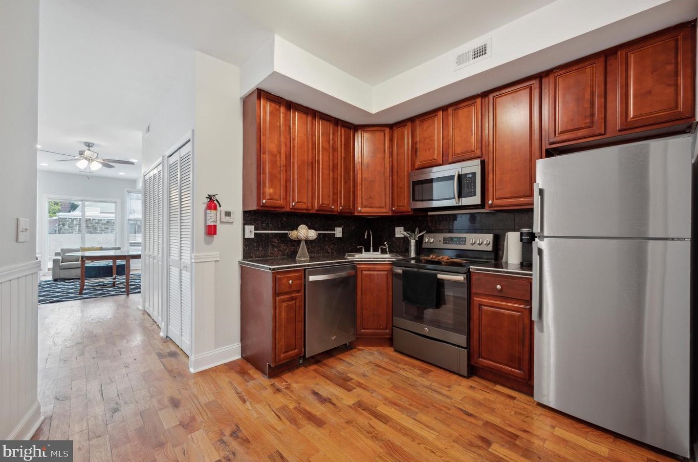 3209 W Montgomery Ave #2, Philadelphia, PA 19121