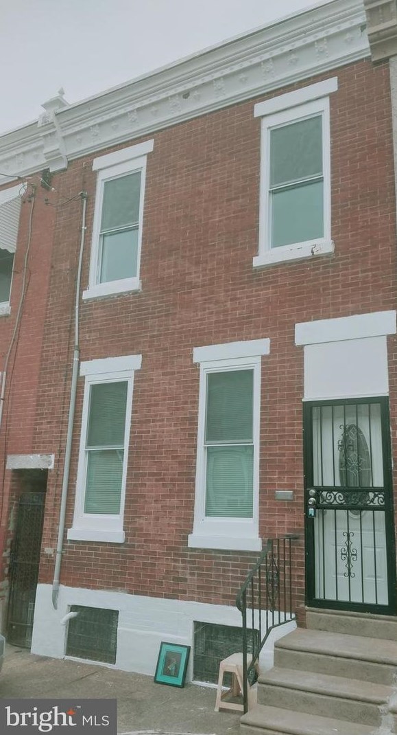 3921 Fairhill St, Philadelphia, PA 19140-3304