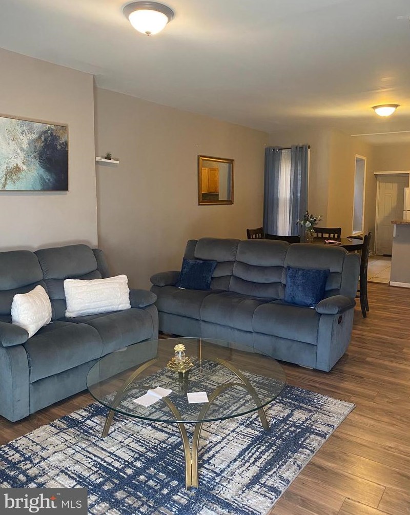 2019 Rowan St, Philadelphia, PA 19140-1734