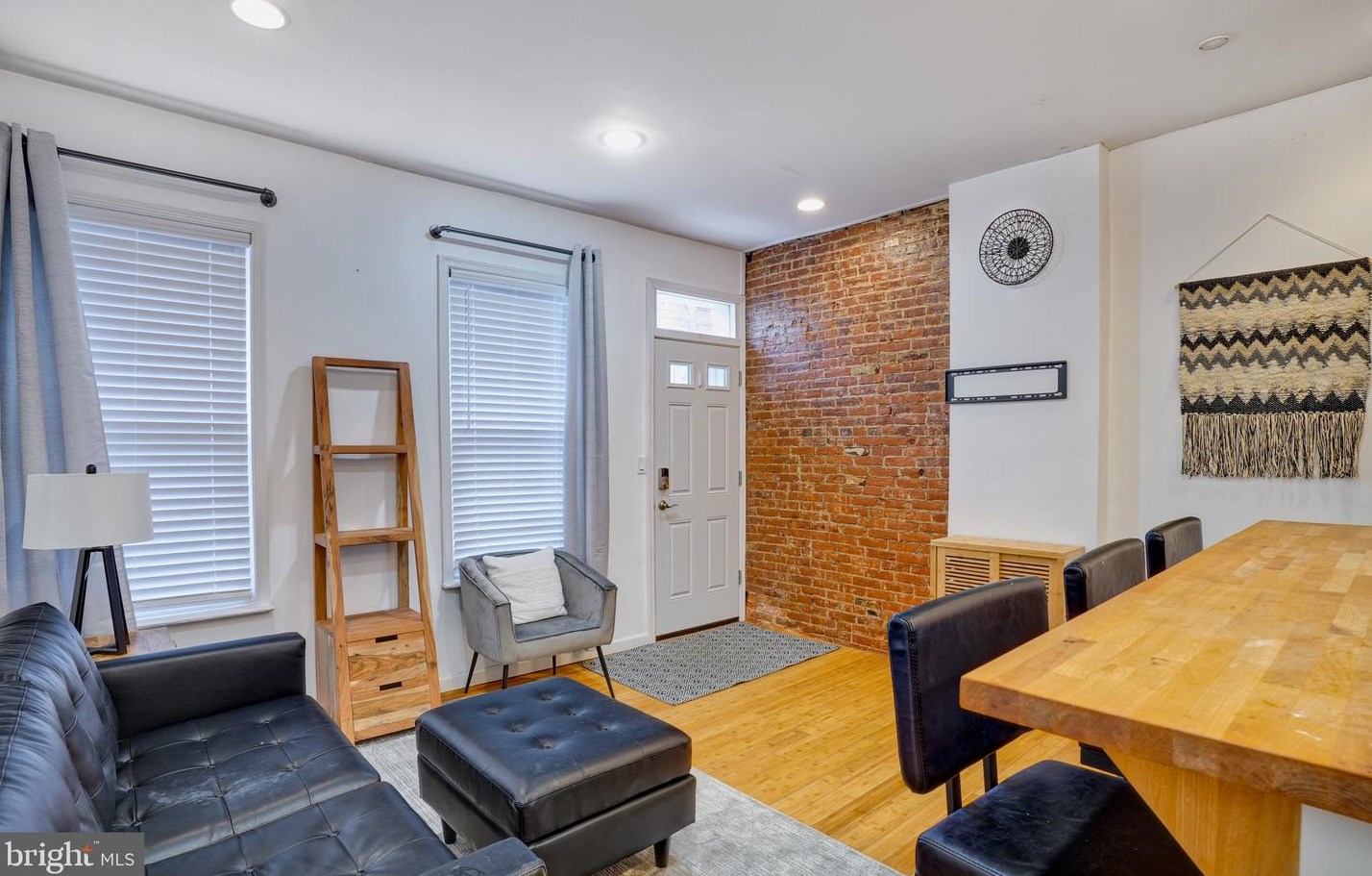 2669 Webb St, Philadelphia, PA 19125