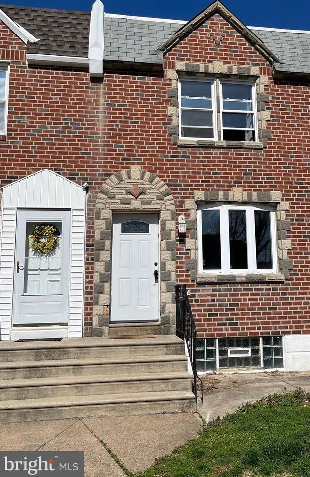 3029 Tremont St, Philadelphia, PA 19136