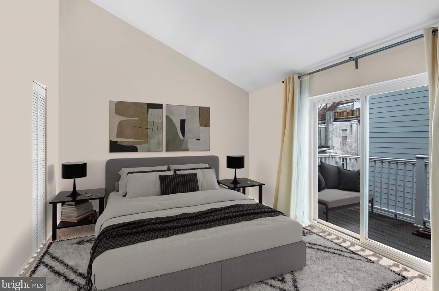 813 Taney St, Philadelphia PA 19146-1045 exterior