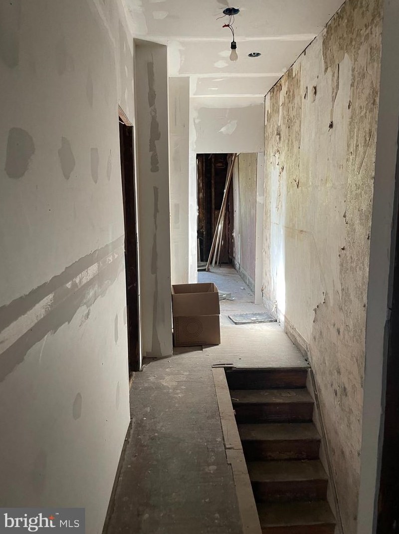 3158 Custer St, Philadelphia PA  19134-2409 exterior