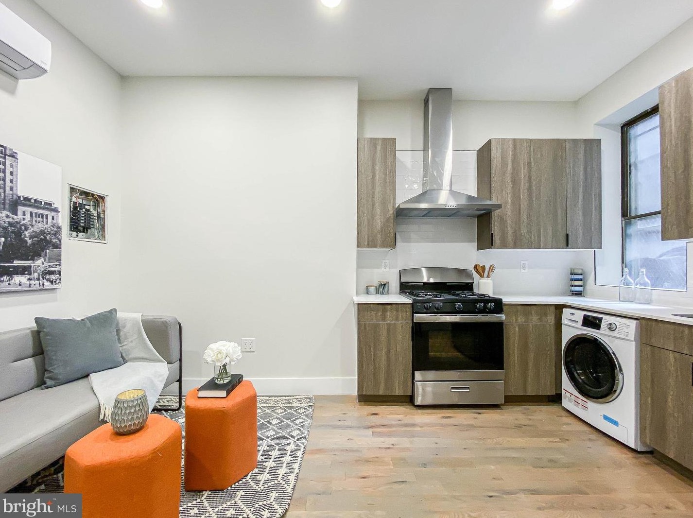 1908 Pine St #1, Philadelphia, PA 19103