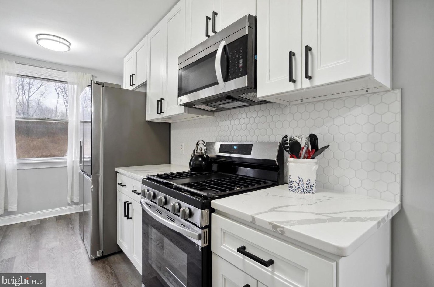 4935 Pennway St, Philadelphia PA  19124-3505 exterior