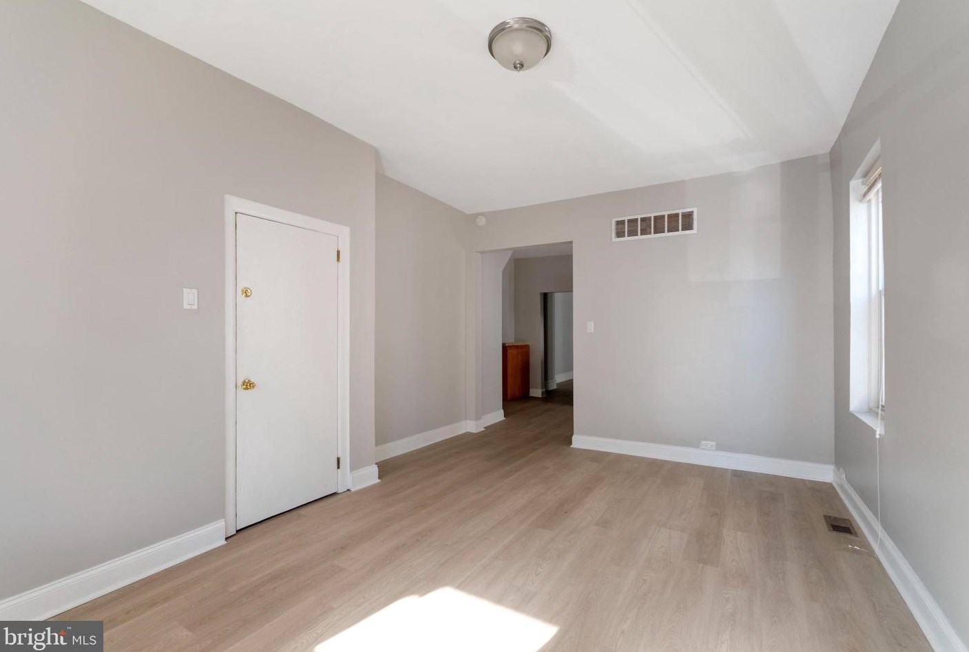 470 Gerhard St, Philadelphia, PA 19128-3414