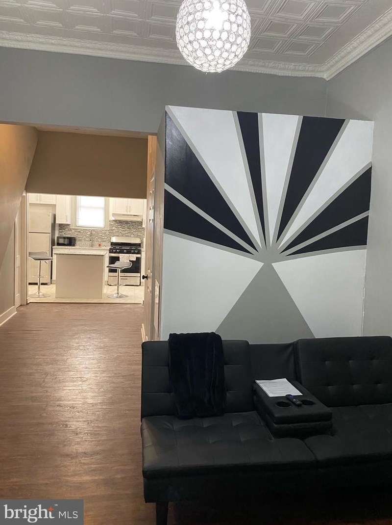 5035 Torresdale Ave, Philadelphia, PA 19124-2241