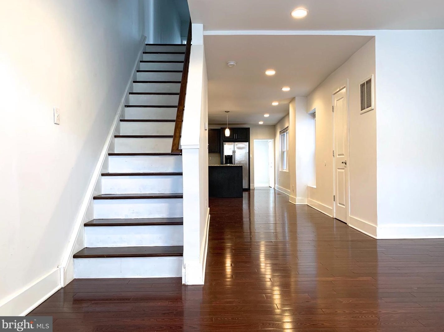 2331 Dickinson St, Philadelphia, PA 19146
