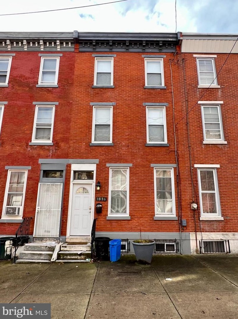 1836 Master St, Philadelphia PA  19121-4908 exterior
