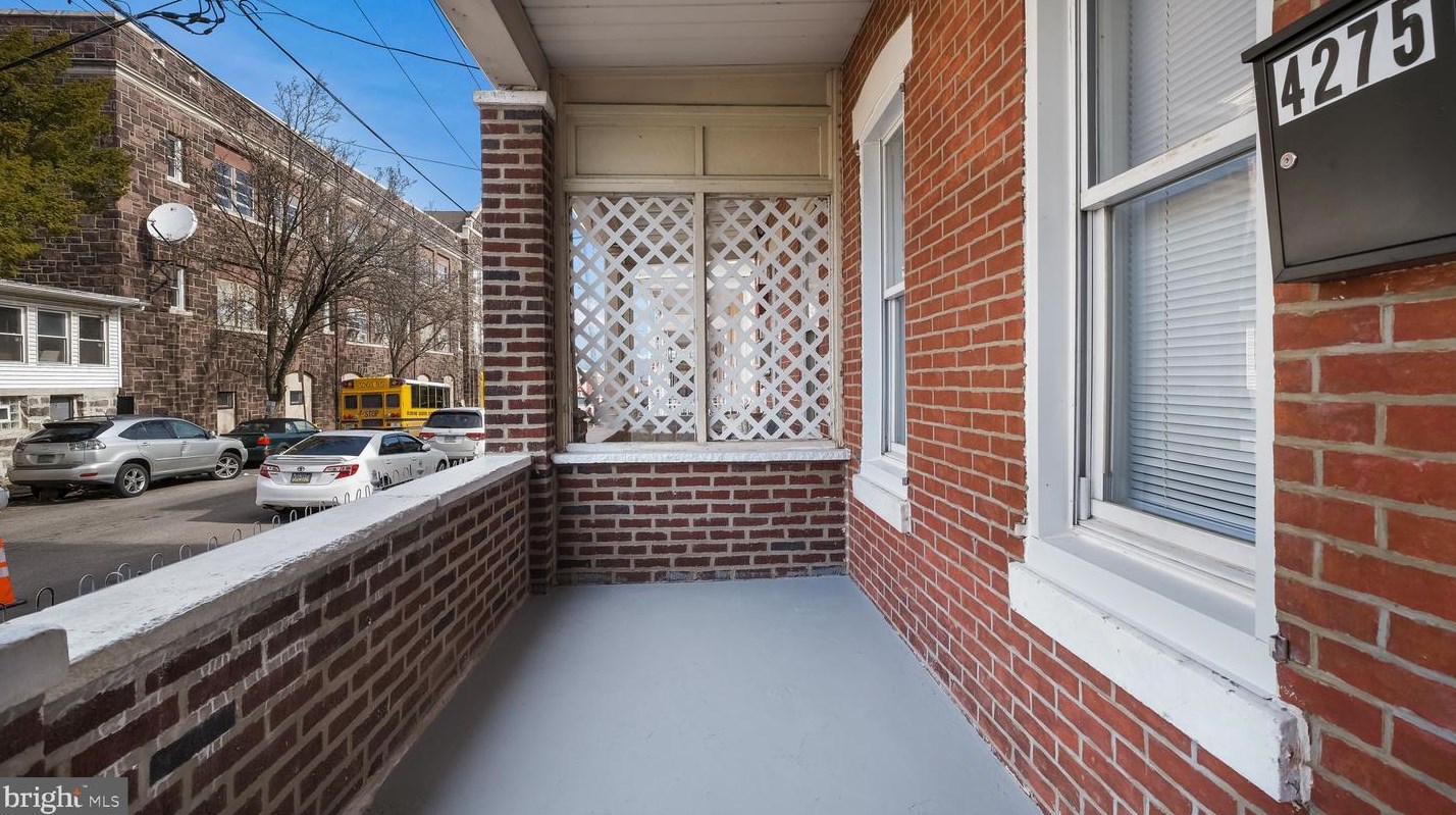 4275 Penn St, Philadelphia PA  19124-3938 exterior