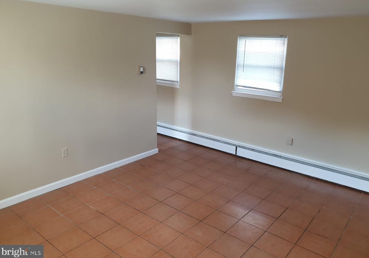7816 Frontenac St, Philadelphia PA  19111-3527 exterior