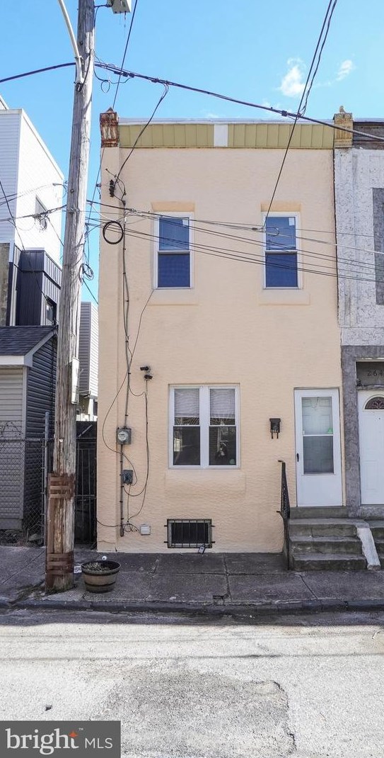 2651 Agate St, Philadelphia, PA 19125-2301
