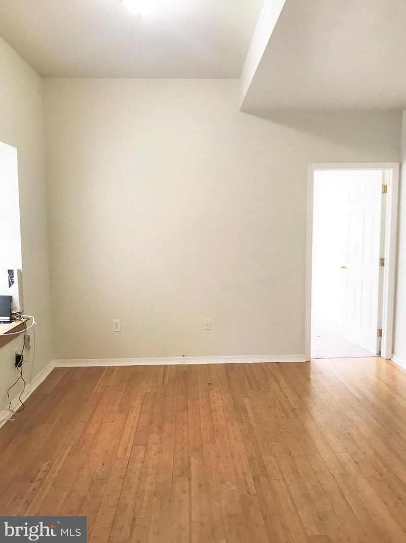1903 W Diamond St #2, Philadelphia, PA 19121
