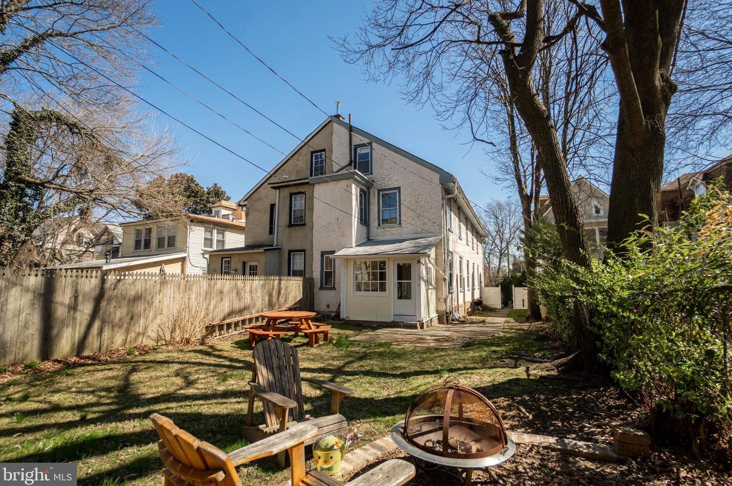 115 Mount Airy Ave, Philadelphia PA  19119-1715 exterior