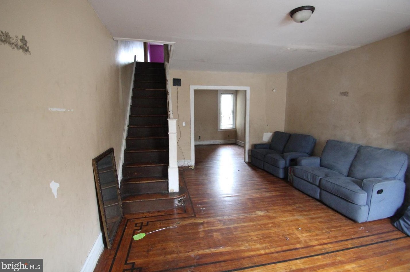 6517 Allman St, Philadelphia PA  19142-1923 exterior