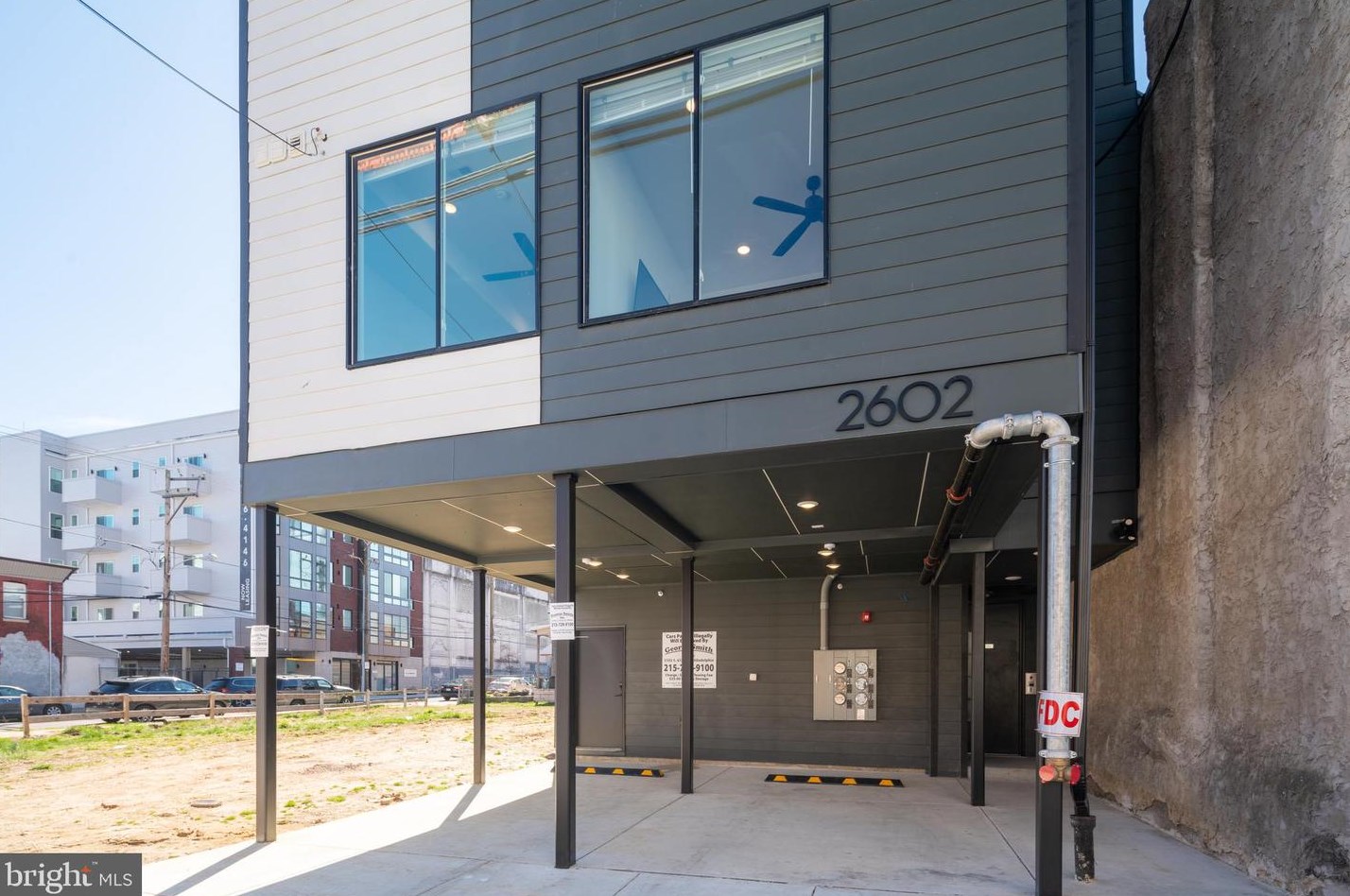 2602 Oxford St, Philadelphia PA  19121-2804 exterior