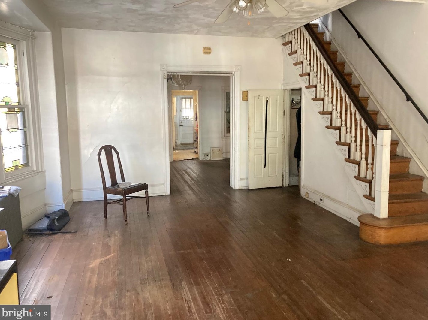 5144 Knox St, Philadelphia, PA 19144-3512