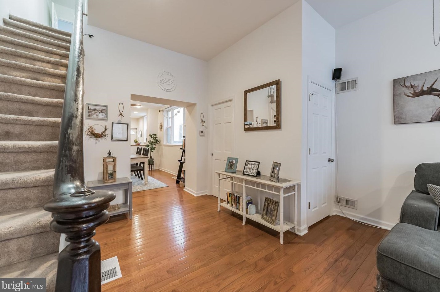 1327 S 9th St, Philadelphia, PA 19147