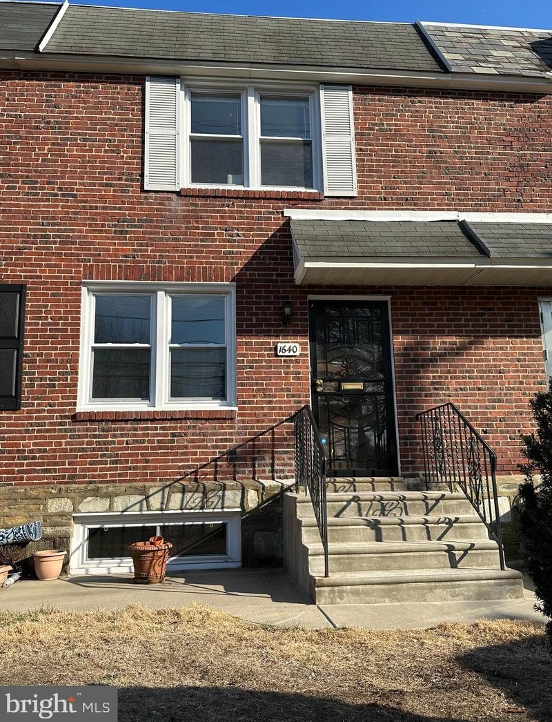 1640 Ivy Hill Rd, Philadelphia, PA 19150-1008