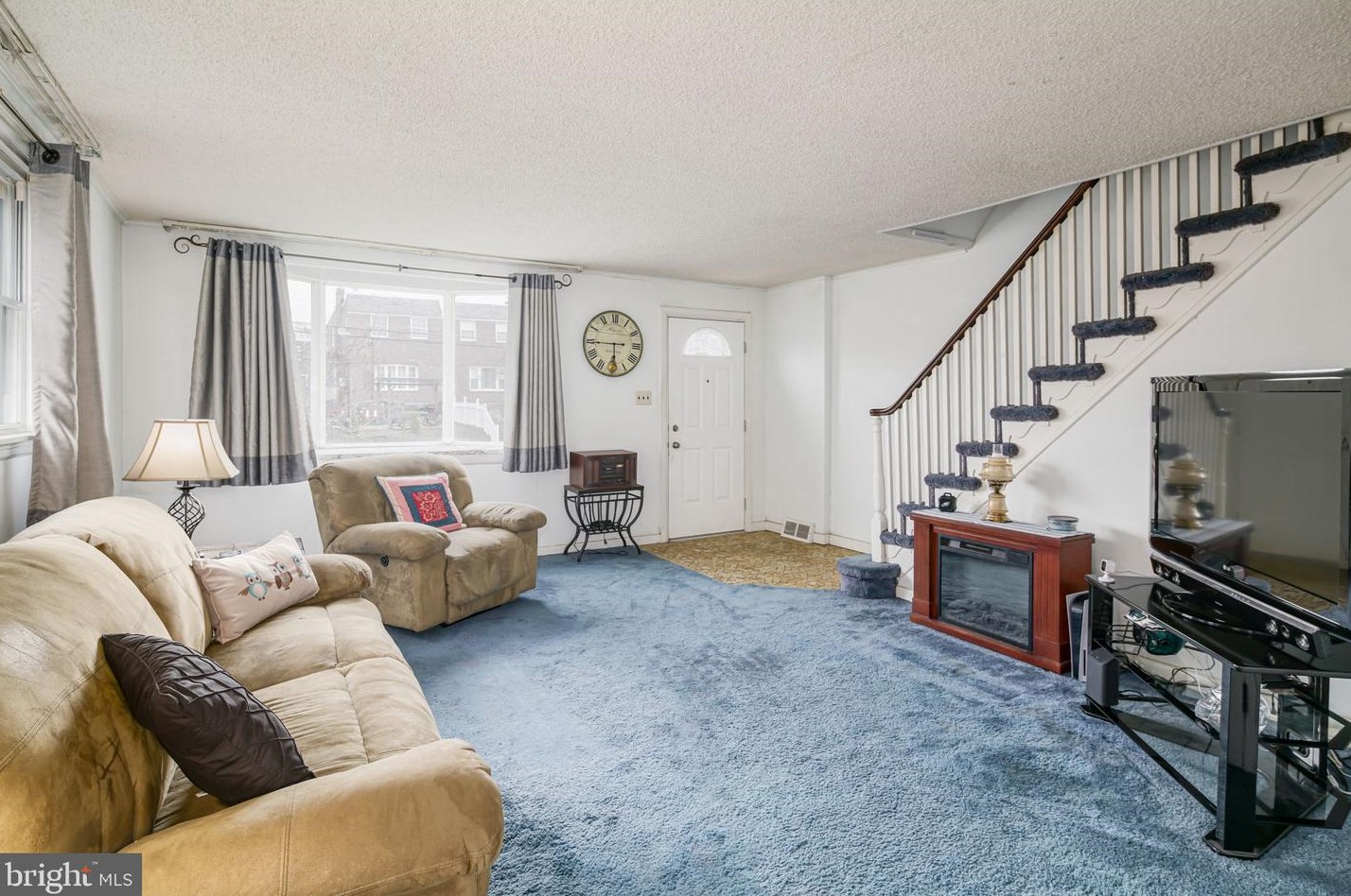 4020 Meridian St, Philadelphia PA 19136-3120 exterior