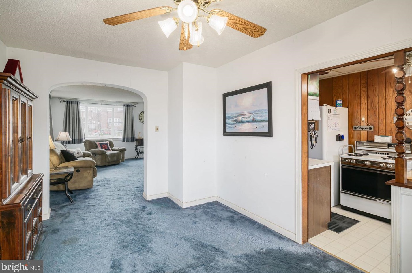 4020 Meridian St, Philadelphia PA 19136-3120 exterior