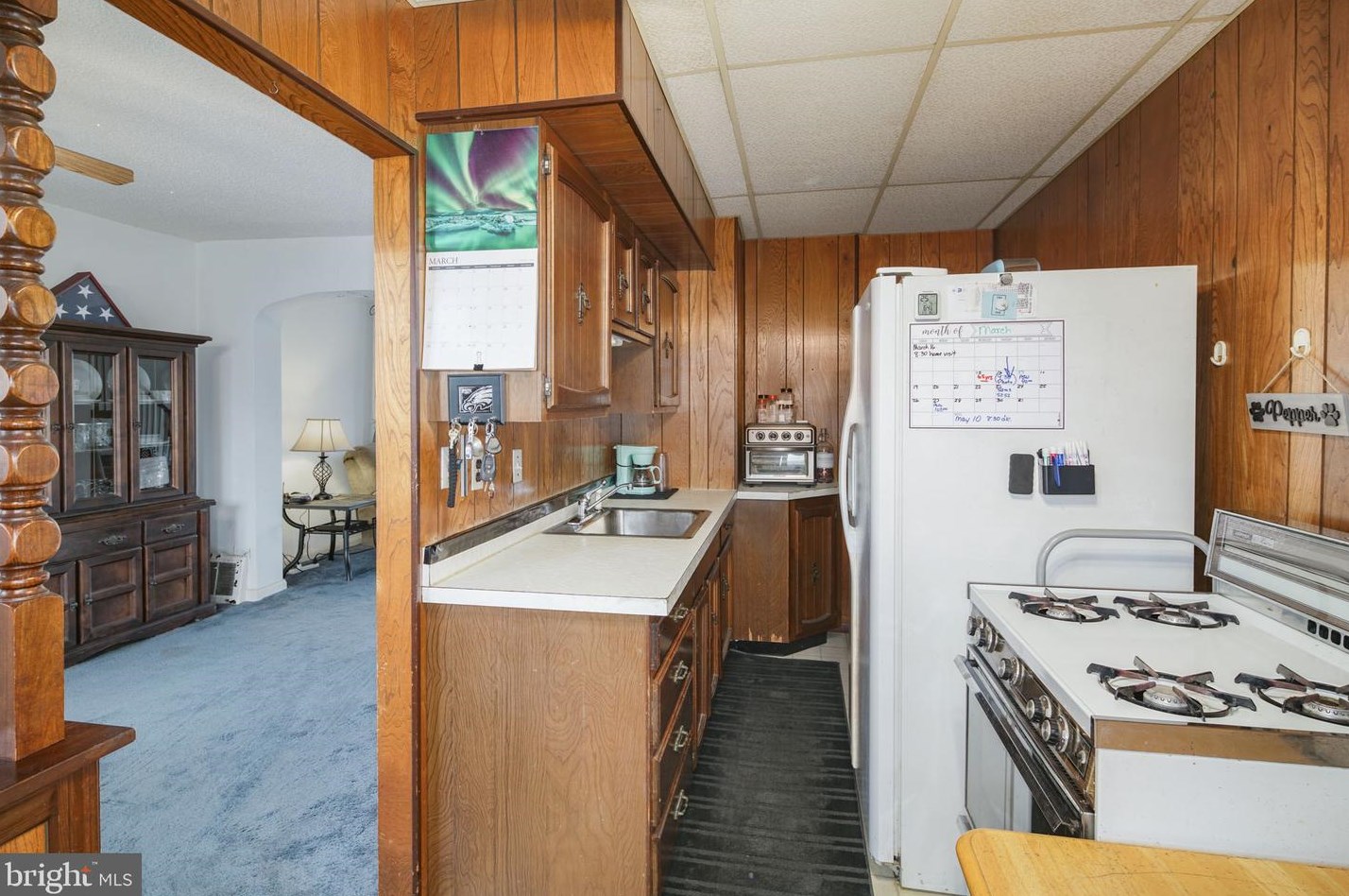 4020 Meridian St, Philadelphia PA 19136-3120 exterior