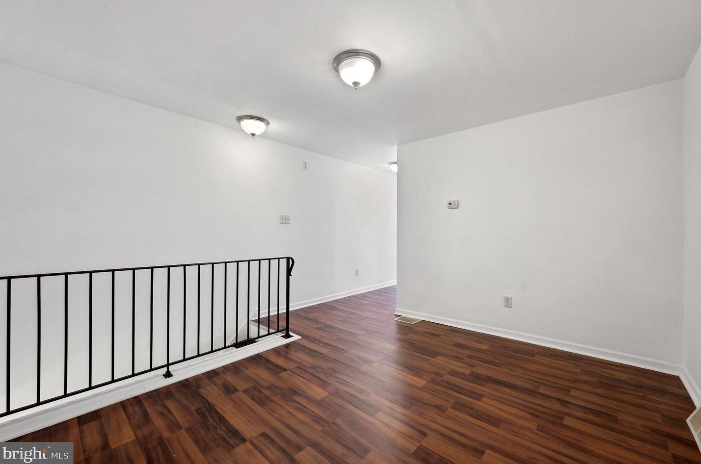 2615 7th St, Philadelphia, PA 19148-4609