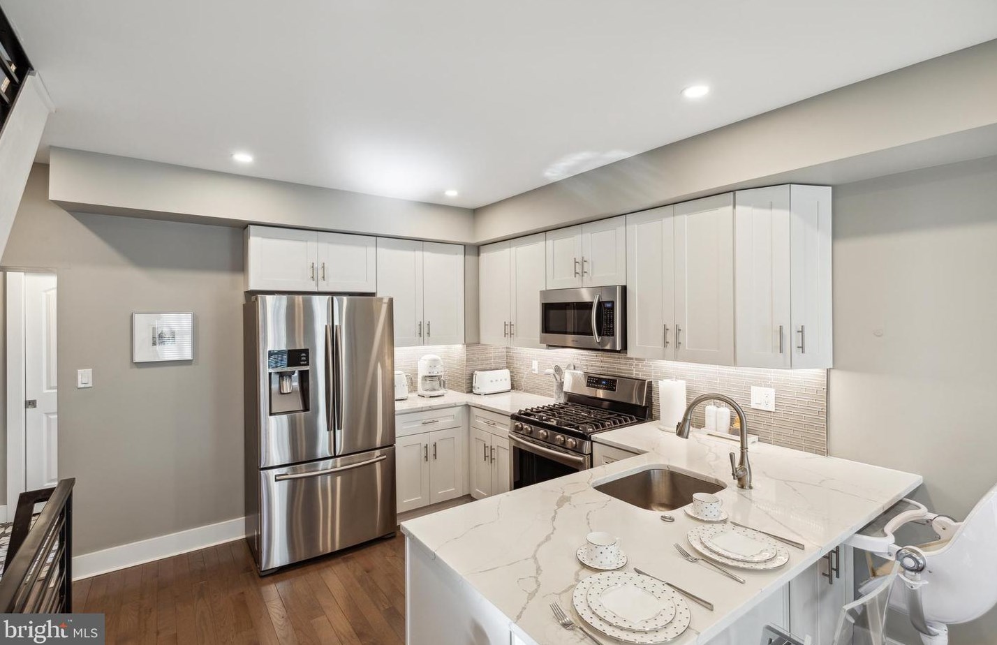 1226 Sheridan St, Philadelphia PA  19147-4820 exterior