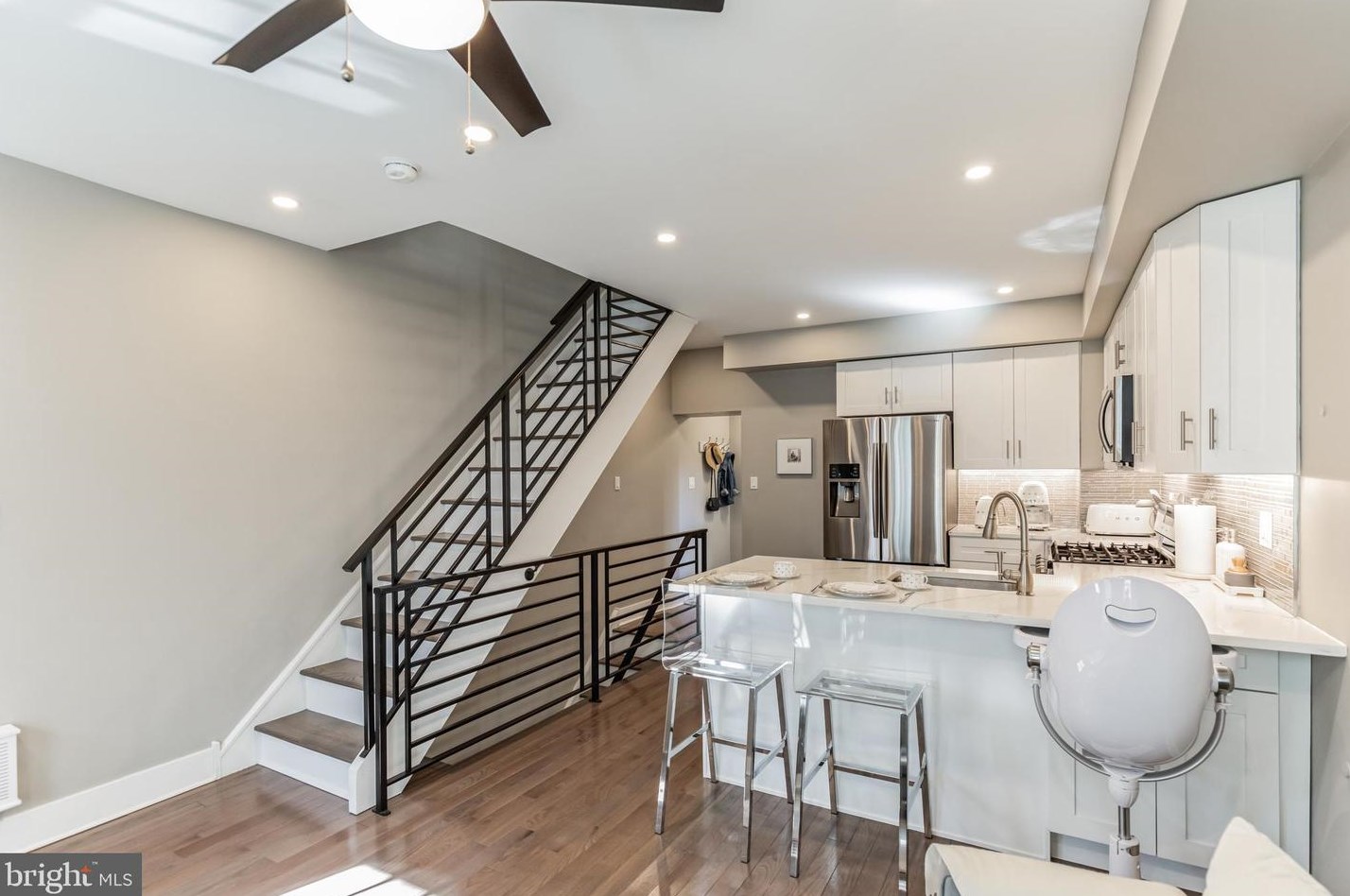 1226 Sheridan St, Philadelphia PA  19147-4820 exterior