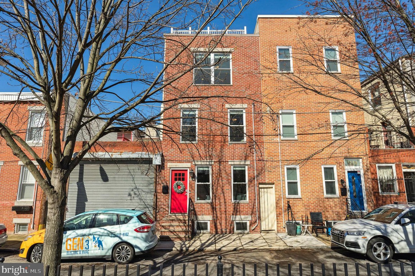 1226 Sheridan St, Philadelphia PA  19147-4820 exterior