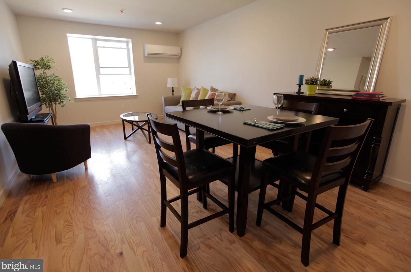 3400 Belgrade St #202, Philadelphia, PA 19134